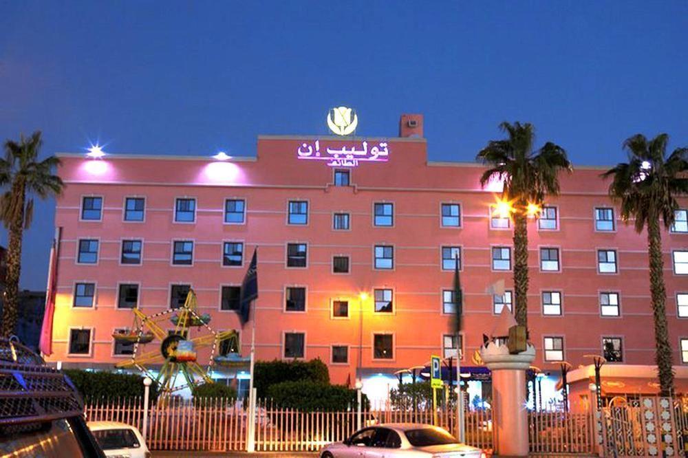 Готель مينا بلازا الطائف Mena Plaza Taif Екстер'єр фото